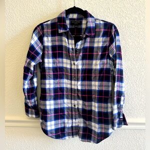 Banana Republic Size Small Petite Blue, White, and Pink Plaid Flannel Shirt